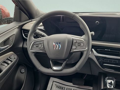 Used 2024 Buick Envista Preferred FWD image 12