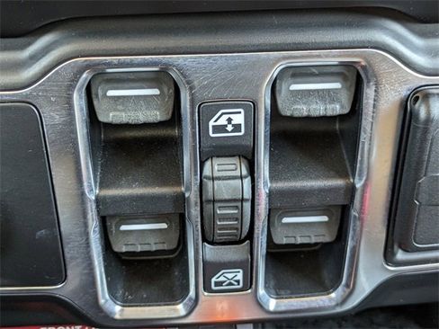 Used 2020 Jeep Gladiator Rubicon w/ Dual Top Group image 25