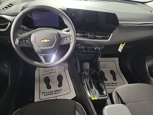 New 2026 Chevrolet TrailBlazer LT w/ Convenience Package image 2