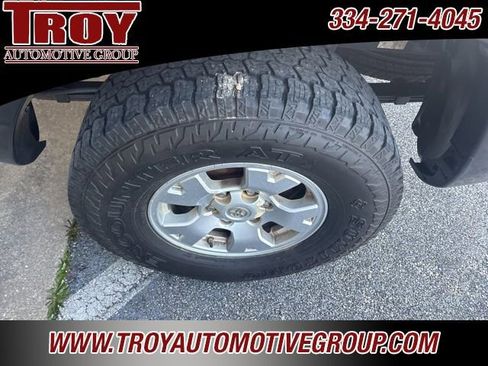Used 2014 Toyota Tacoma PreRunner w/ SR5 Package image 8