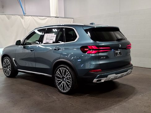 Used 2026 BMW X5 sDrive40i w/ Premium Package RWD image 6