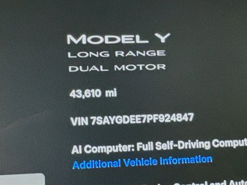 Used 2023 Tesla Model Y Long Range AWD/4WD image 18
