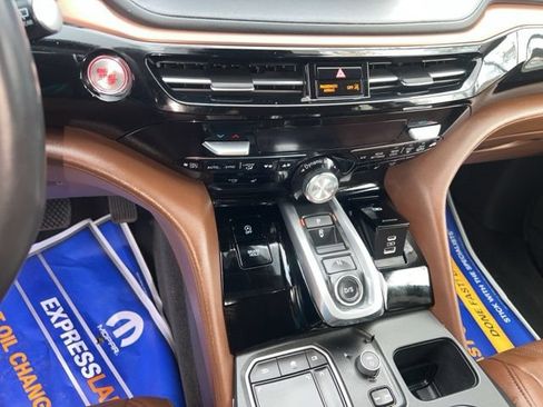 Used 2023 Acura MDX SH-AWD w/ Technology Package image 15