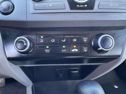 Used 2012 Honda Civic LX image 23