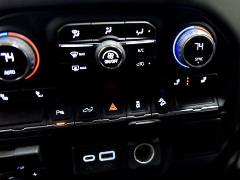 Used 2022 Chevrolet Silverado 2500 LT w/ All Star Edition image 24