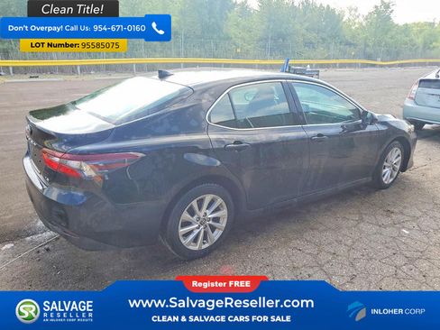 Used 2022 Toyota Camry LE w/ Convenience Package FWD image 4