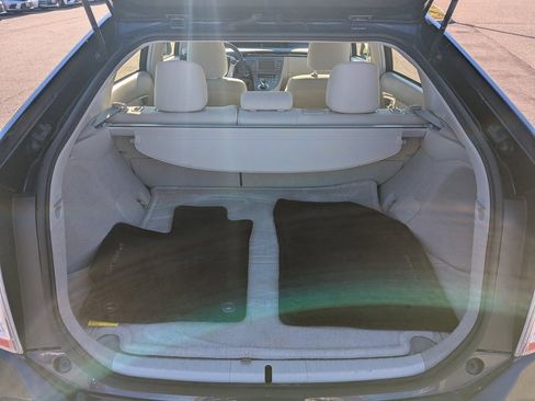 Used 2015 Toyota Prius Three image 12