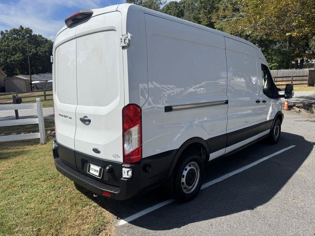 Used 2019 Ford Transit 350 148 Medium Roof RWD image 3