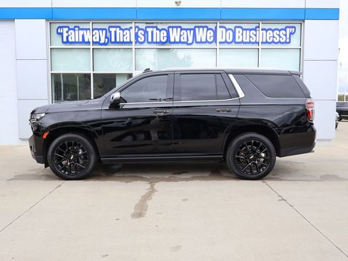 Used 2023 Chevrolet Tahoe Premier AWD/4WD image 7