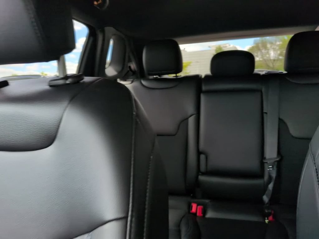 New 2026 Jeep Compass Latitude AWD/4WD image 36