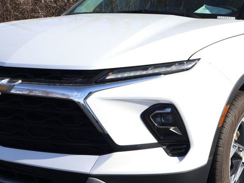 Certified 2023 Chevrolet Blazer LT image 3