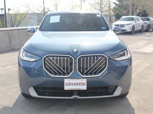 Used 2026 BMW X3 xDrive30 w/ Premium Package image 2