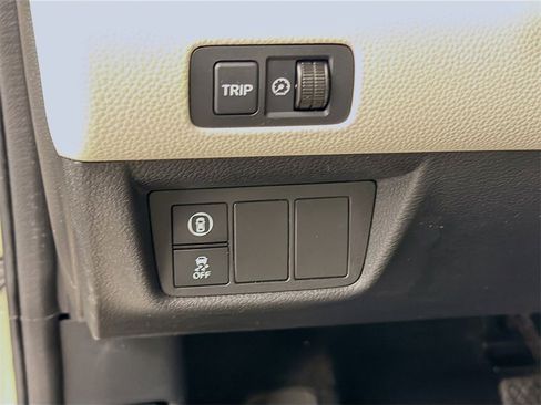 Used 2020 Honda Accord LX image 10