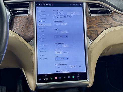 Used 2017 Tesla Model X 100D image 29