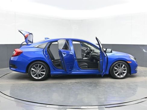 Used 2019 Honda Civic EX image 47
