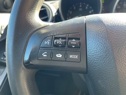 Used 2010 MAZDA MAZDA3 i Touring image 45