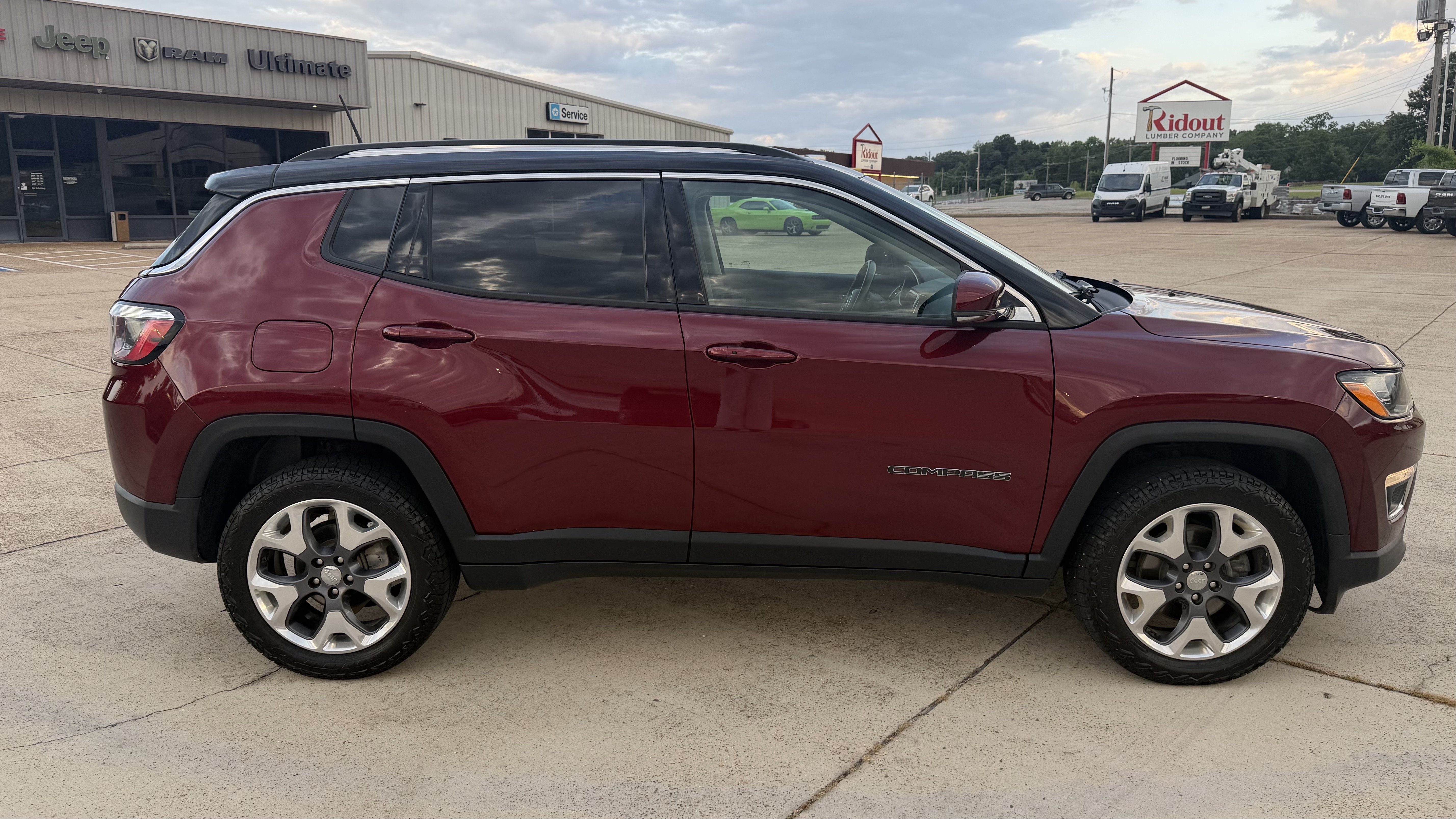 Used 2021 Jeep Compass Limited AWD/4WD image 9
