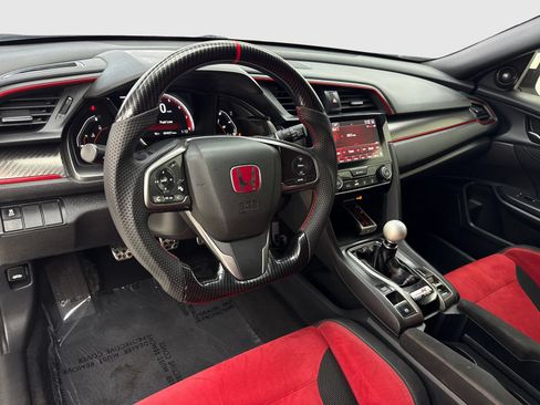 Used 2018 Honda Civic Type R image 18