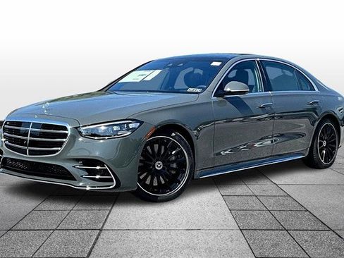 New 2026 Mercedes-Benz S 580 4MATIC Sedan image 2