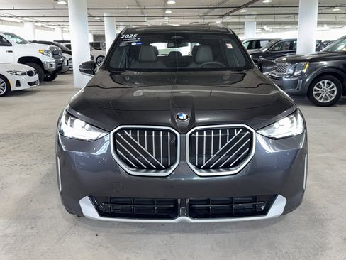 Used 2025 BMW X3 xDrive30i w/ Premium Package image 3
