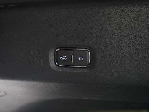 Used 2025 Ford Expedition Max Platinum w/ Stealth Appearance Package AWD/4WD image 12