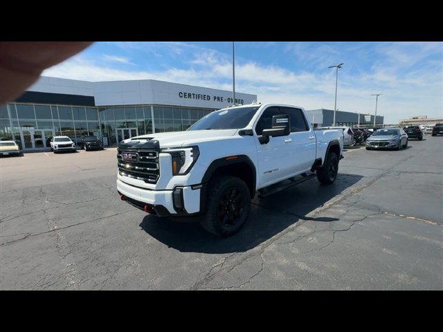 Certified 2024 GMC Sierra 2500 AT4 w/ AT4 Preferred Package AWD/4WD image 4