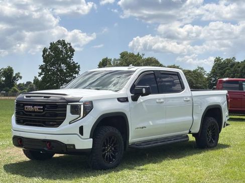 Used 2023 GMC Sierra 1500 AT4X AWD/4WD image 14