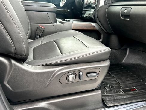 Used 2022 GMC Sierra 2500 SLT image 18