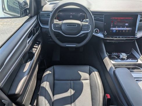 New 2025 Jeep Wagoneer Series II w/ Premium Group I image 16