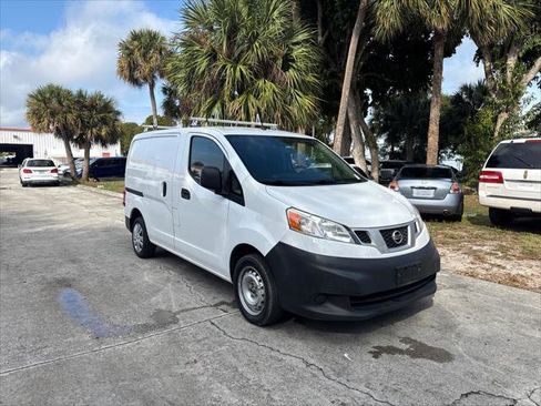 Used 2019 Nissan NV200 S w/ Cruise Control Package image 4