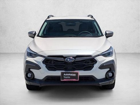 Used 2024 Subaru Crosstrek 2.5i Limited w/ Crosstrek Mirror Package AWD/4WD image 2
