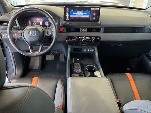 Used 2026 Honda Passport TrailSport image 11