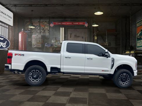 Used 2024 Ford F250 Platinum AWD/4WD image 7