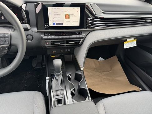 New 2026 Toyota Camry LE image 2