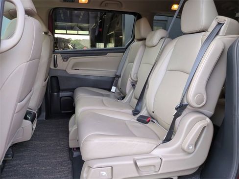 Used 2023 Honda Odyssey EX-L image 13