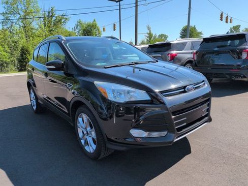 Used 2015 Ford Escape Titanium AWD/4WD image 12