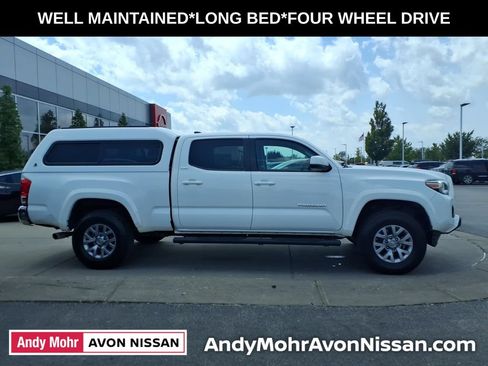 Used 2017 Toyota Tacoma SR5 w/ Tow Package AWD/4WD image 7