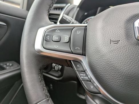 Used 2025 RAM 1500 Big Horn AWD/4WD image 28