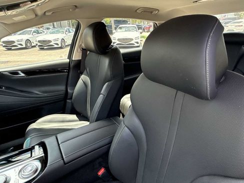 Used 2023 Genesis G80 2.5T RWD image 21