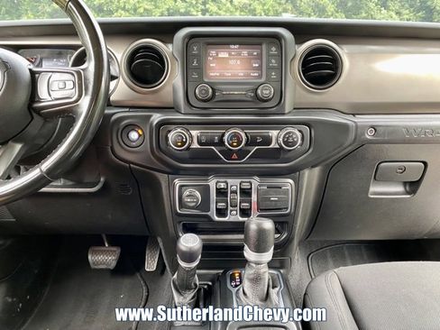 Used 2020 Jeep Wrangler Unlimited Sport S image 24