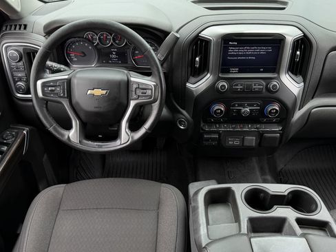 Used 2020 Chevrolet Silverado 1500 LT w/ Texas Edition AWD/4WD image 14