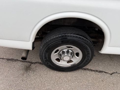 Used 2013 Chevrolet Express 3500 LT w/ LT Preferred Equipment Group image 42