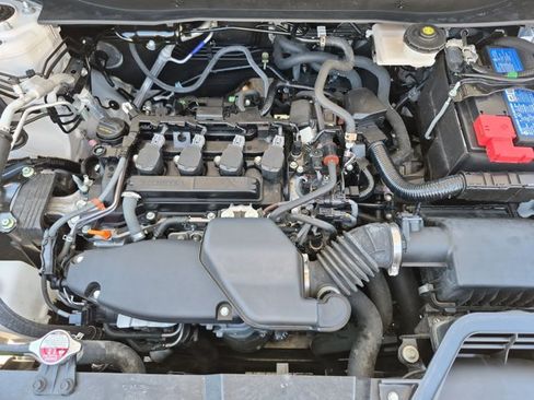 Used 2024 Honda CR-V EX image 23