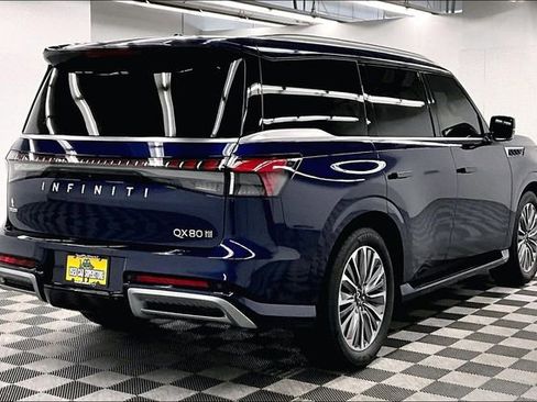 Used 2025 INFINITI QX80 Sensory image 13