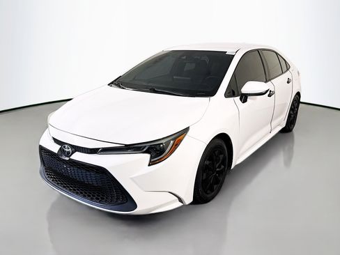 Used 2021 Toyota Corolla L FWD image 4