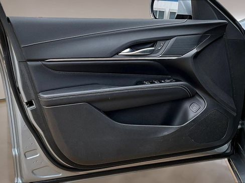 Certified 2023 Cadillac CT4 Luxury w/ Cold Weather Package RWD image 18