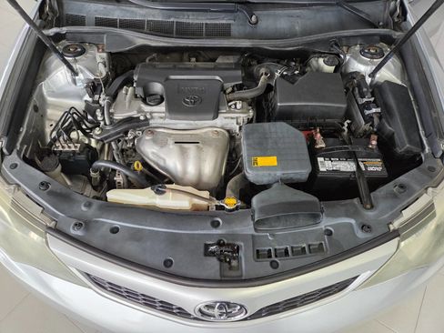 Used 2014 Toyota Camry SE image 33