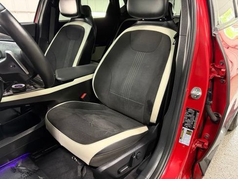 Used 2022 Kia EV6 GT-Line w/ GT-Line Suede Seat Package AWD/4WD image 24