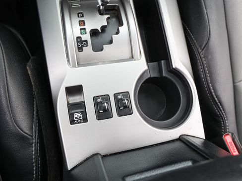 Used 2022 Toyota 4Runner SR5 Premium w/ Moonroof Package image 29