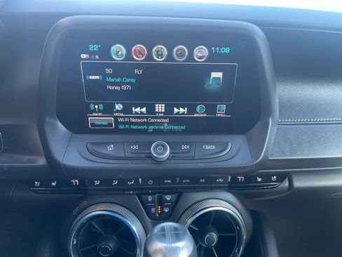 Used 2018 Chevrolet Camaro LT image 21